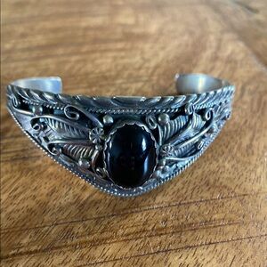 Vintage Navajo Sterling Silver & Onyx Cuff